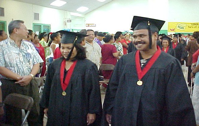 Huan Hosei Graduation